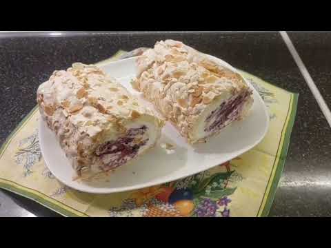 Видео: Меренговый рулет с черничной начинкой!!!☕️