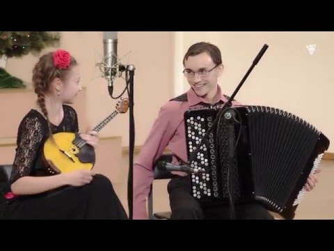 Видео: А. Цыганков  Вариации на цыганскую народную песню «Мар дяндя»