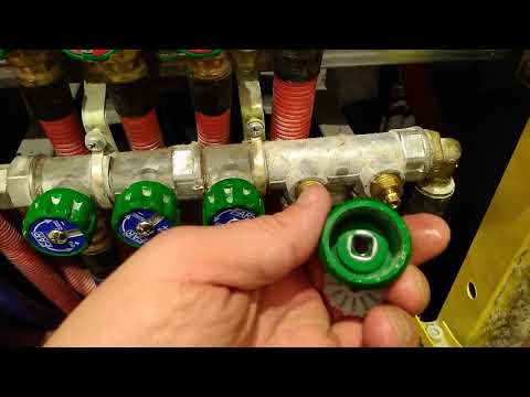 Видео: НЕ КРУТИТСЯ (ПРИКИПЕЛ) КРАН НА КОЛЛЕКТОРЕ ФАР