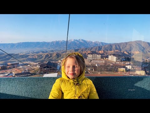 Видео: София в Ташкенте. Командировка с ребенком