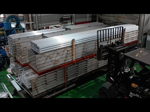Видео: Процесс изготовления изделий различной формы методом экструзии алюминия