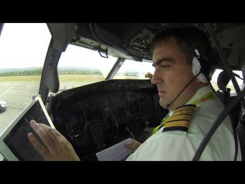 Видео: Истории пилота: полёт из Тивата в Москву | авиация | Боинг 737 | вид из кабины пилотов