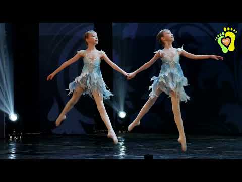 Видео: Школа балета "Little swan" - "Две капли стихии" Корелли.  Конкурс хореографии BOSOНОЖКИ Минск-2024