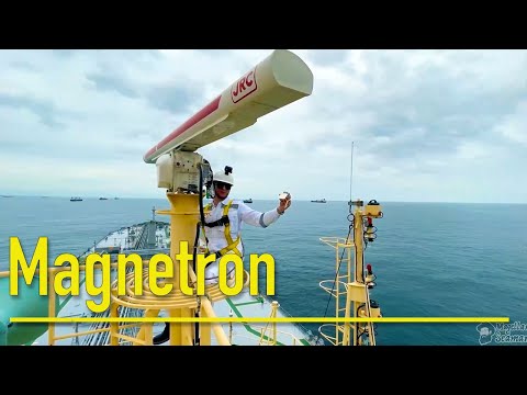 Видео: Radar magnetron replacement. Смена магнетрона на судовой РЛС (JRC)