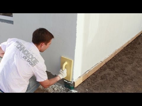 Видео: Штукатурка короед - учимся наносить сами