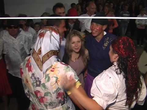 Видео: цигани на весіллі