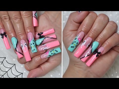 Видео: Полигелевые ногти в стиле зомби Hello Kitty 🎀🧟‍♀️💕 Милый урок по дизайну ногтей на Хэллоуин для н...