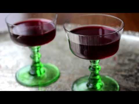 Видео: Домашняя настойка из ежевики