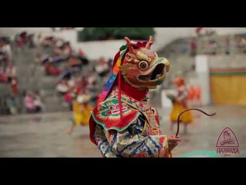 Видео: В Бутане начался ежегодный праздник Цечу