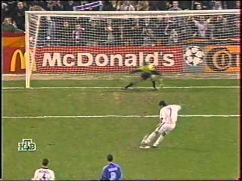 Видео: Реал (Мадрид) - Динамо (Киев) 2:2. ЛЧ-1999/00 (обзор).
