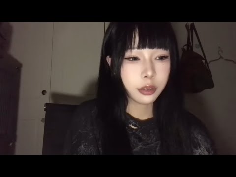 Видео: Привет, YouTube, я чувствую себя отстающим в жизни.