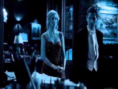 Видео: Клаус и Кэролайн || Зачем тебе такой красивый