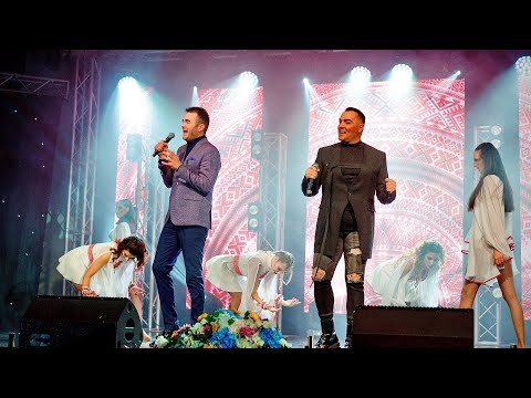 Видео: Йордан Марков и Драго Драганов - Песен за българката (live НДК зала 3), 2019