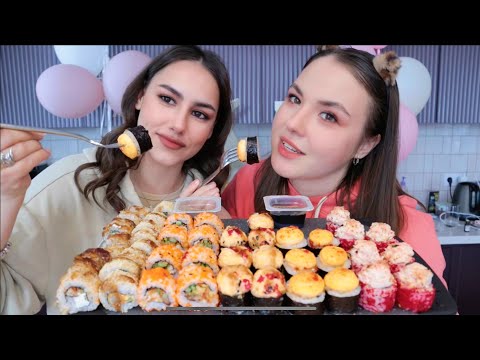 Видео: Едим роллы с сестрой, включай, если на душе осень МУКБАНГ sushi mukbang сет