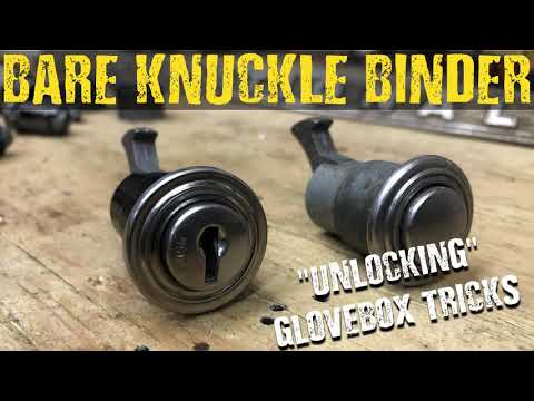 Видео: Нужен запирающийся бардачок? У вас уже есть...