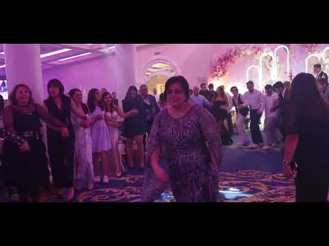 Видео: Ассирийская 🔵⚪🔴свадьба 🎊.Авит 💞 Вероника 🥂.Assyrian 🔵⚪🔴wedding 🎊.Veronika 💞 Avit.🥂15.09.2024