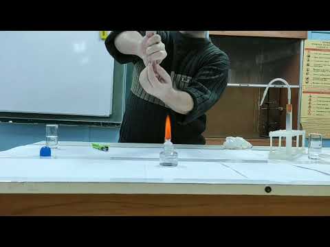 Видео: Практическая   работа № 2 "Получение, собирание и распознавание водорода" 8 класс