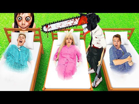 Видео: ПРЯТКИ под КРОВАТЯМИ с ДЕВОЧКАМИ ОТ ВСЕХ МОНСТРОВ !!!