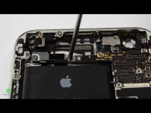 Видео: Замена материнской платы в айФоне (iPhone 6)
