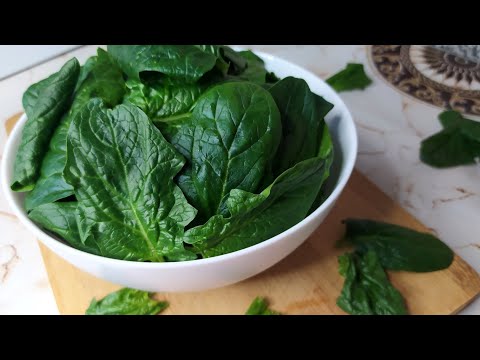 Видео: КАК ПРАВИЛЬНО МЫТЬ ШПИНАТ И ДРУГИЕ ЛИСТОВЫЕ ОВОЩИ.#простовкусно