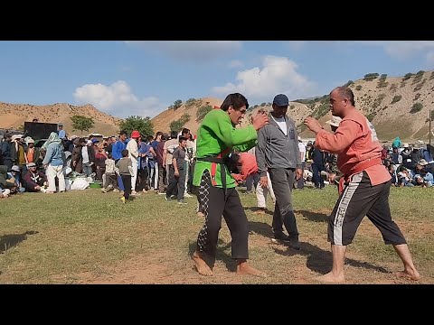 Видео: ГУШТИНИ КАЛОНА ДАР САНГТУДА