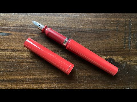 Видео: Перьевая ручка Sailor TUZU Adjust - ручка с регулируемым грипом