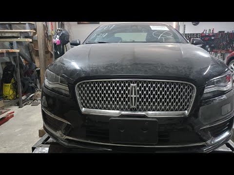 Видео: Lincoln mkz рихтування крил і не тільки