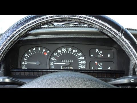 Видео: Снятие приборной панели Opel Omega A