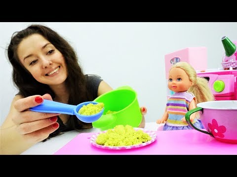 Видео: Куклы Барби: Штеффи идет в детский сад! Ролевые игры с игрушками