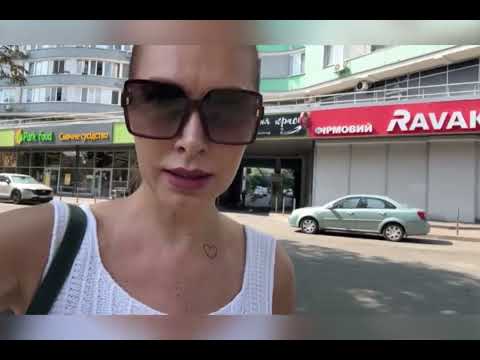 Видео: Vlog: недільна прогулянка, бібліотека, 11,5 тис. кроків, копійочка та гладіолуси
