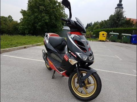 Видео: Обзор скутера Aprilia sr 50. Очень недооценённый аппарат.