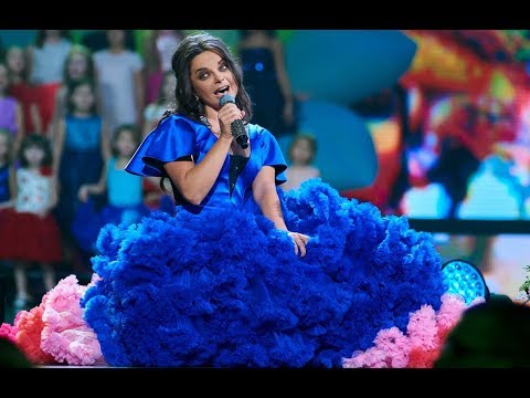 Видео: Наташа Королева - Маленькая страна (шоу в Кремле ) 2016