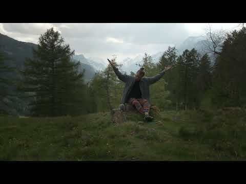 Видео: охотники и собиратели