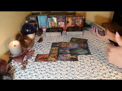 Видео: 😃 С ЮМОРОМ О жизни БЫВШЕЙ. Таро для мужчин.