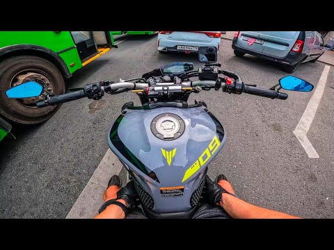 Видео: Yamaha MT09 Плюсы байка | Riding The Yamaha MT09
