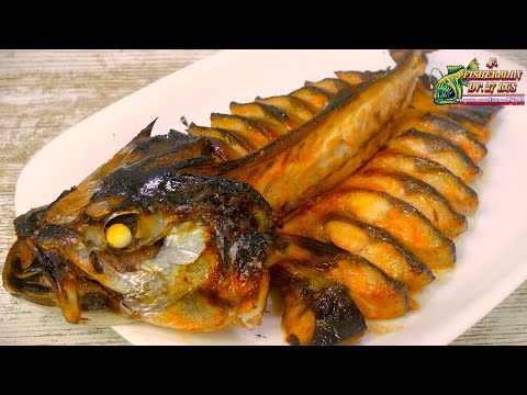Видео: Скумбрия в духовке, ну очень вкусное блюдо и эффектная подача обычной рыбы, скумбрия.