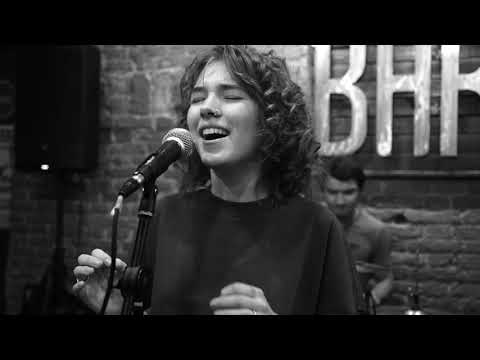 Видео: Плавыла утица. Русская импровизационная музыка. Russian Soul Strings. Folk-jazz. Ethno-fusion