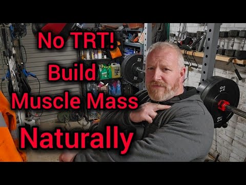 Видео: Мужчина постарше рассказывает о полном смысле между тяжёлыми сетами! За 50? Как нарастить мышечну...