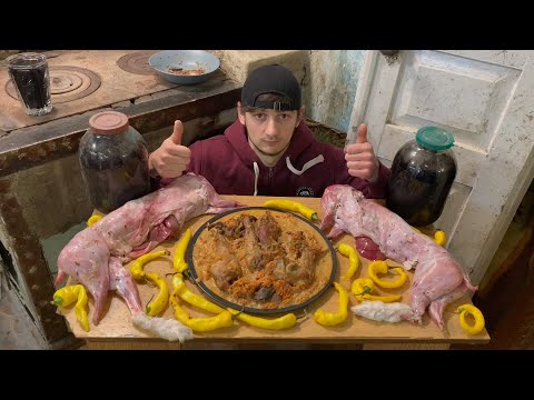 Видео: КРОЛИК В ВИННОМ СОУСЕ | КОСМИЧЕСКИЙ ВКУС | БАЗА КОРМИТ