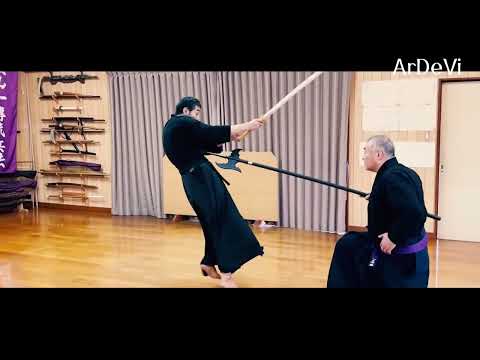 Видео: Как мастер катаны сражался бы с алебардой? | Seki Sensei | ArDeVi