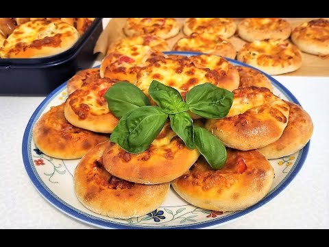 Видео: Мини пиццы на день рождения  внученьки!