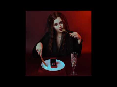 Видео: DEAD BLONDE - Не такая, как все (Official Audio)