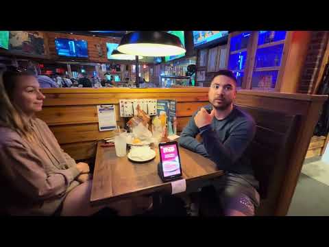 Видео:  Иду в стейк хаус. Texas Roadhouse. 