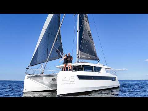 Видео: Мы попробовали прокатиться на новой гибридной электрической лодке (Leopard 46 Full Tour)