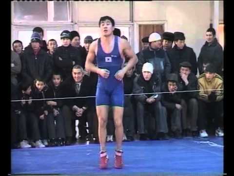 Видео: Спорт. Борьба. Данияр Кобенов-Илья Малых. Чемпионат Кыргызстана 2006 г.