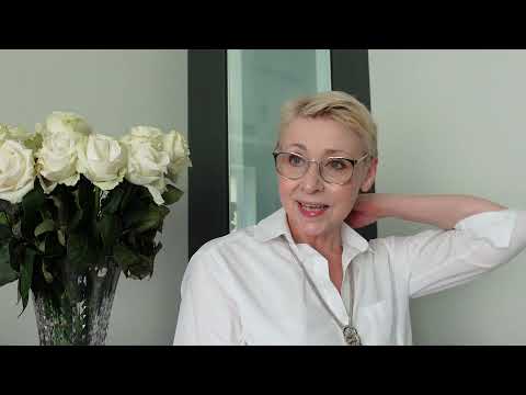 Видео: Опозорилась перед зятем  О пользе шампанского и не только