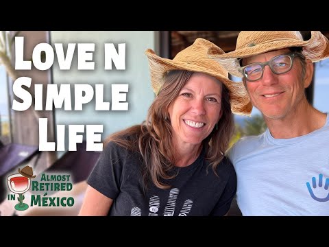 Видео: Всего 2000 долларов в месяц в небольшом мексиканском пляжном городке (Ла Вентана)