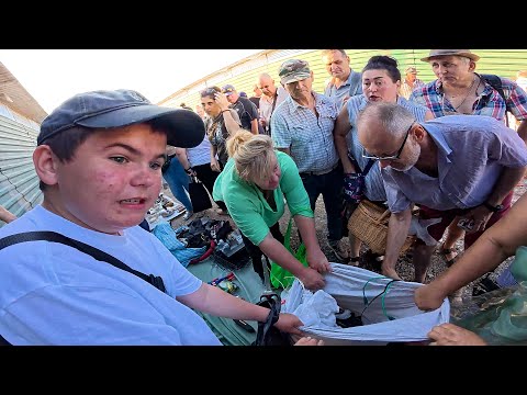 Видео: ПРОДАЮ МУСОР на БАРАХОЛКЕ  !