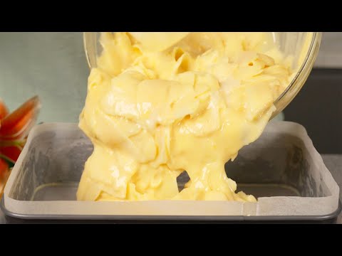 Видео: Яблок больше, чем теста! Яблочный пирог, который тает во рту! Просто и вкусно.