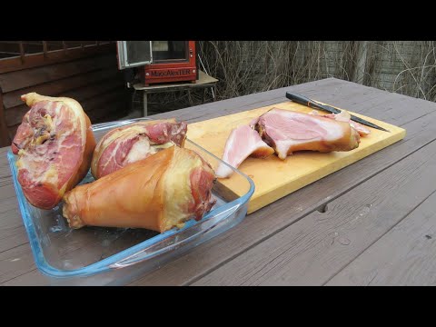 Видео: Рулька варено копченая в домашней коптильне.
